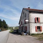 Privatunterkunft Au Relais Du Coq Hardi
